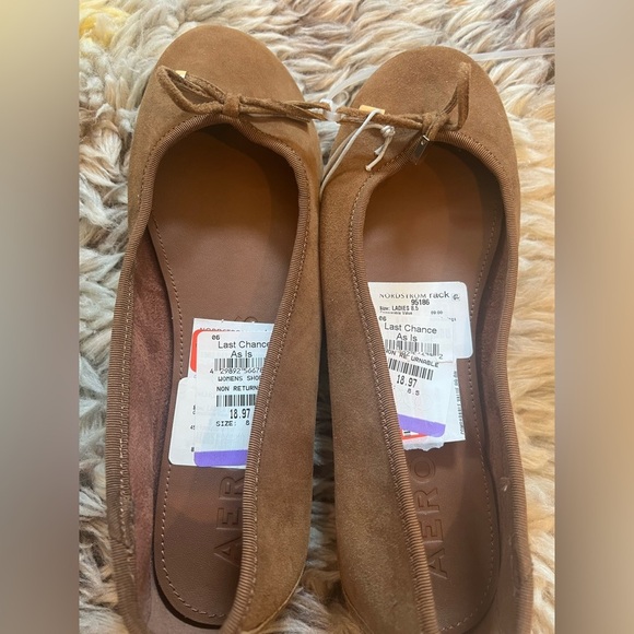 Aerosoles Vicky Brown Suede - Picture 2 of 3